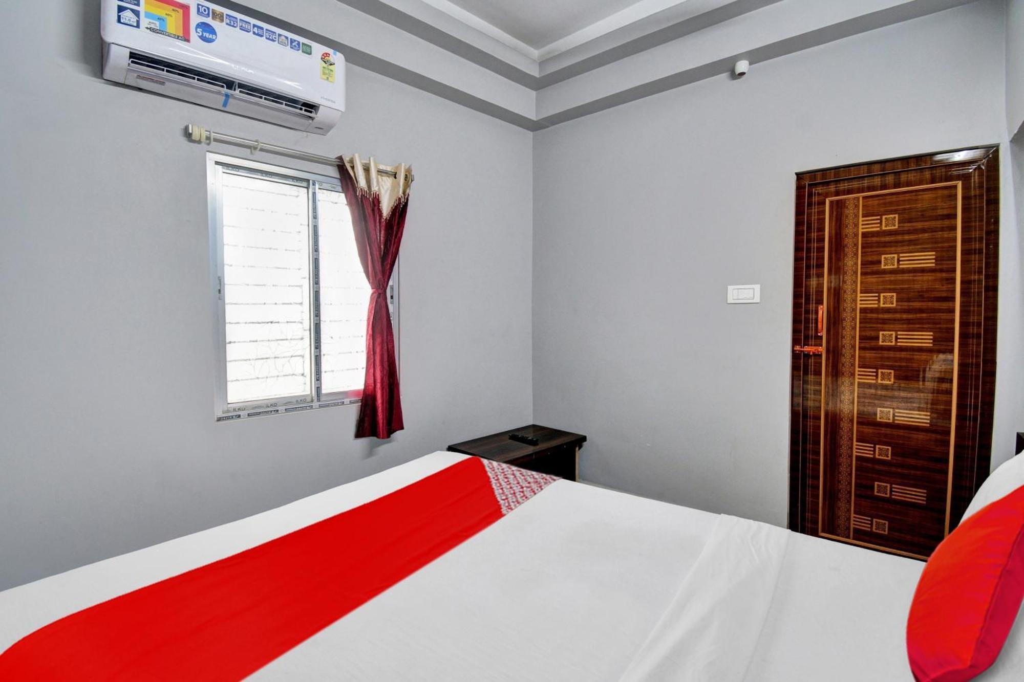 Super Hotel O Royal Empire Колката Екстериор снимка